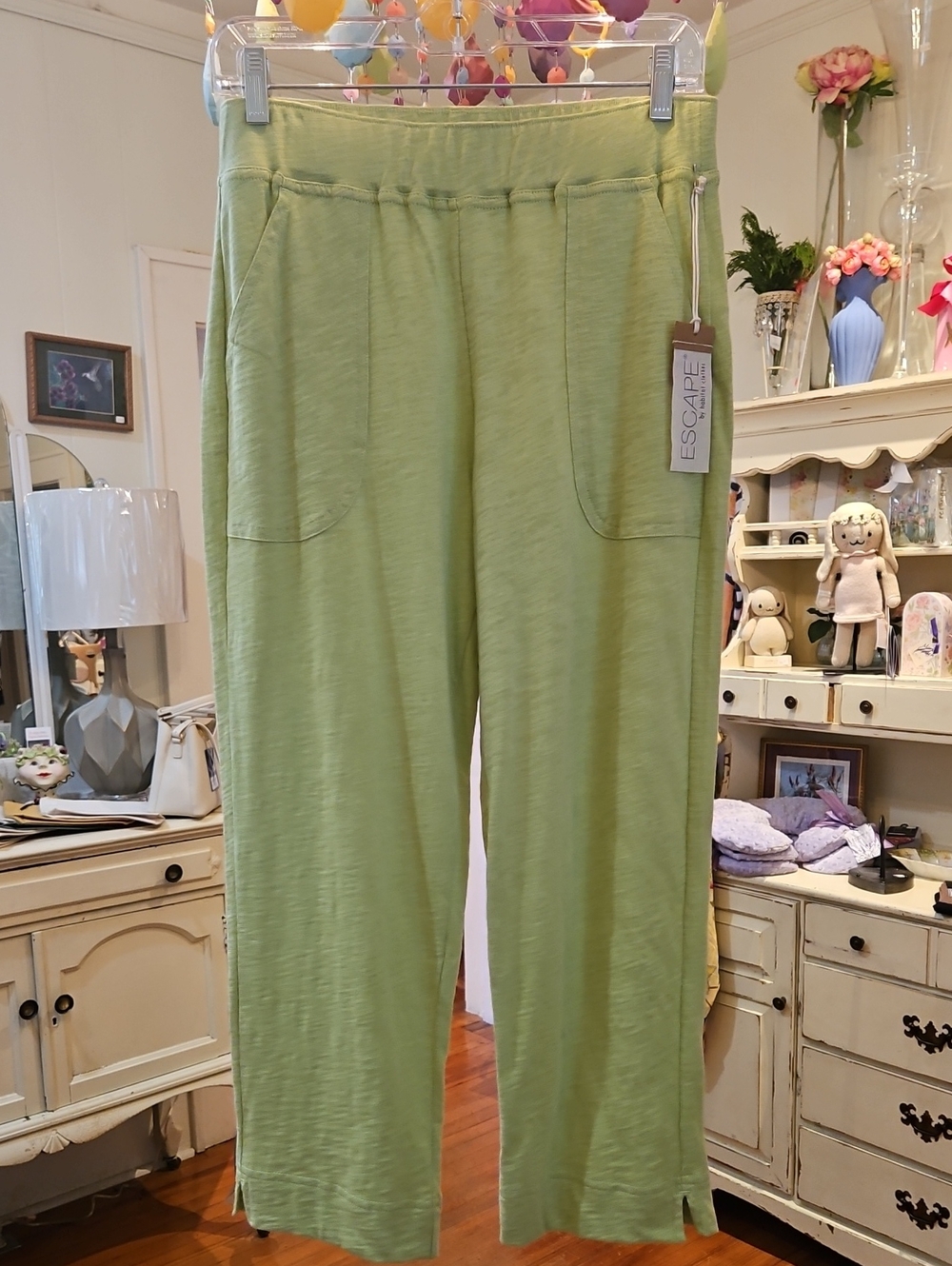 Escape Light Green Pull-On Capris for Women